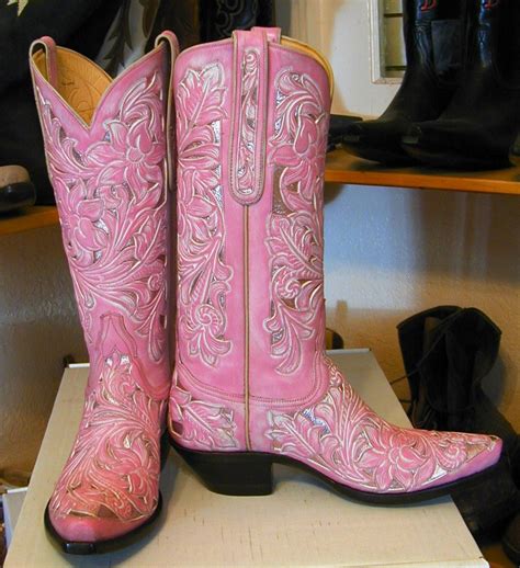 Saddle Up in Style: A Guide to Pink Western Boots