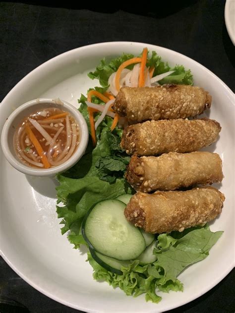 Saigon Bistro: Jersey City's Culinary Gem