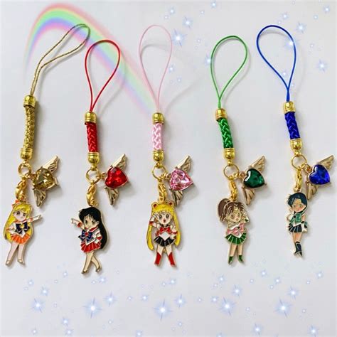 Sailor Moon Metal Charm Phone Epub