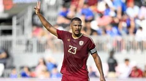 Salomón Rondón: O Gigante Venezuelano que Conquistou o Mundo do Futebol