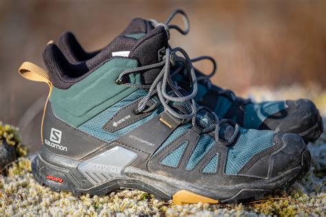 Salomon X Ultra 4 Mid Gore-Tex: Your Essential Hiking Companion