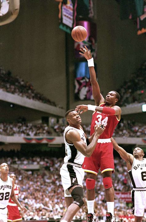 San Antonio Spurs vs. Houston Rockets: A Historical Rivalry