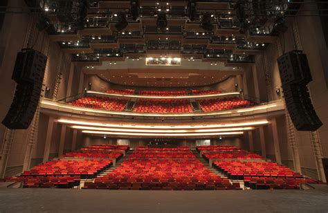 Sands Theatre at Marina Bay Sands: A Guide to the 2,222-Seat Destination for Entertainment