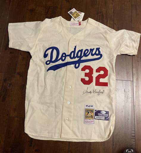 Sandy Koufax Jersey: A Symbol of Excellence