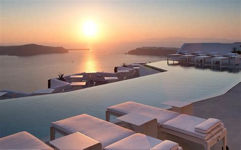 Santorini: 10 Extraordinary Hotels in Greece