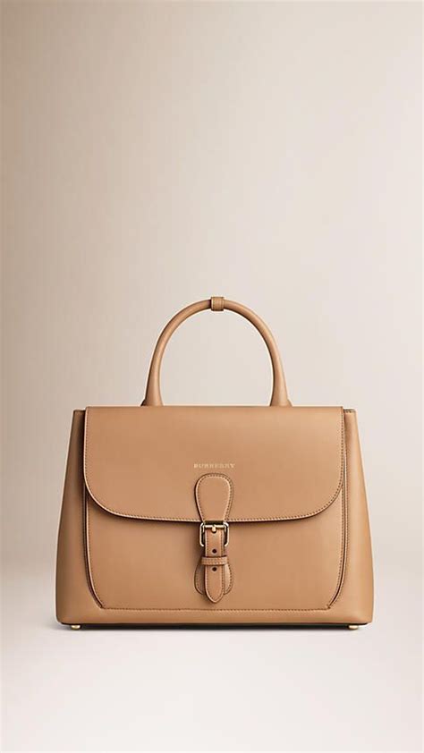 Satchel Handbags: The Perfect Blend of Style and Functionality