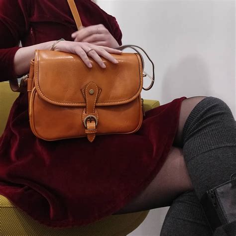 Satchel Handbags: The Quintessential Accessory for Style and Functionality