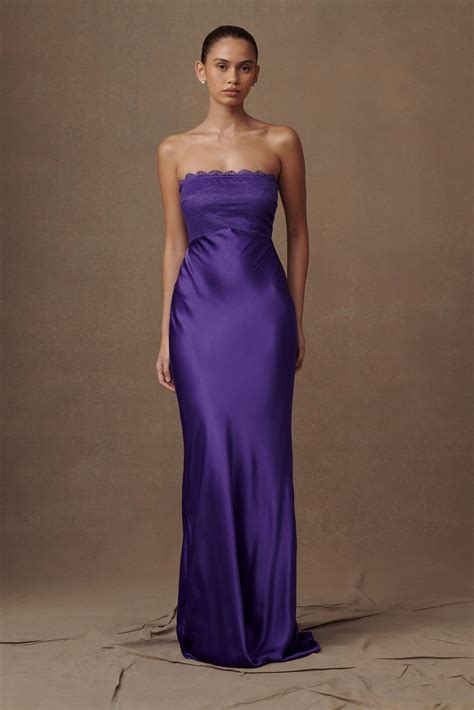 Satin Maxi Dresses: A Timeless Staple