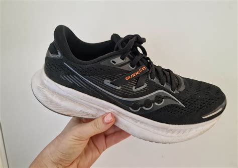 Saucony Guide 16: