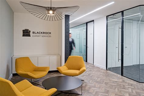 Sausalito BlackRock Office: 10,000 Words on Bay Area Innovation