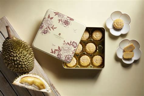 Savor the Exquisite Delicacy: Durian Mooncake 2021