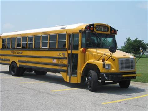 School Vans: The Safe and Reliable Way to Transport Students