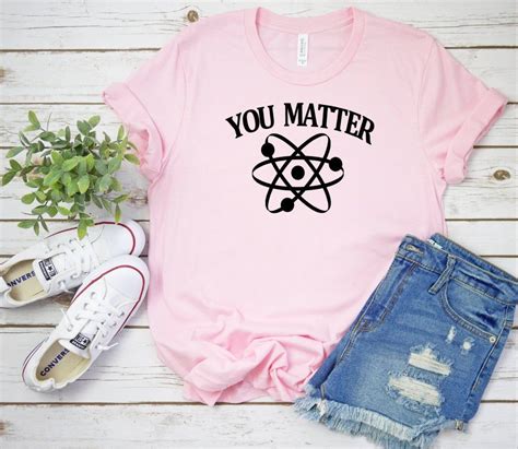 Science Pun Shirts: The Perfect Way to Show Your Smizing Smarts