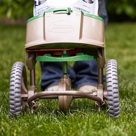 Scotts Snap Fertilizer Spreader: Everything You Need to Know