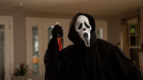 Scream 1 Trailer: A Classic Horror Film That Still Scares