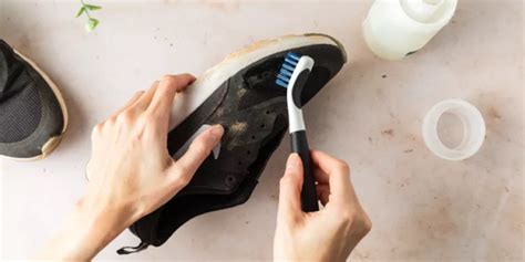 Scuff Marks on Shoes: A Comprehensive Guide to Prevention and Removal