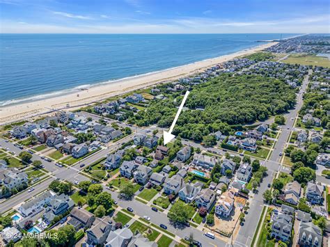 Sea Girt, New Jersey 08750: An Enchanting Seaside Haven in 2025