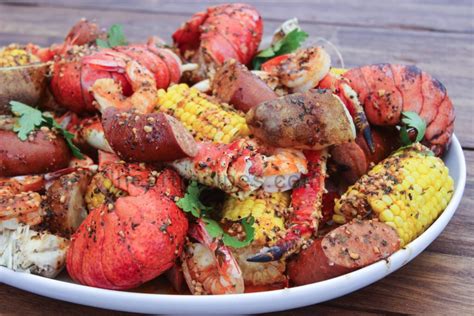 Seafood Boil Singapore: 8 Exquisite Delicacies to Savor