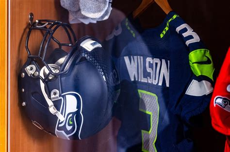 Seahawks Jersey: The Ultimate Fan Experience