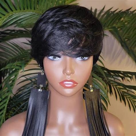 Section 1: The Allure of Short Wigs