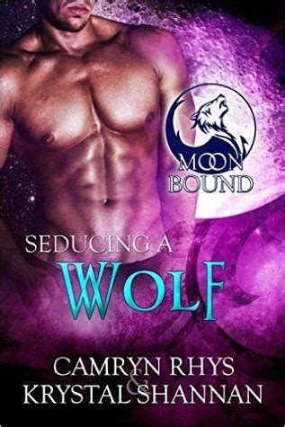 Seducing a Wolf Moonbound Volume 5 Kindle Editon