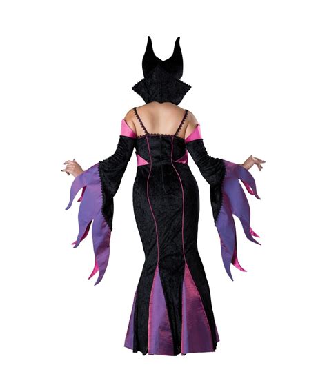 Seductive Maleficent: An Enchanting Costume for a Darkly Alluring Halloween