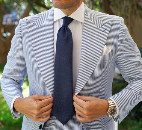 Seersucker Men's Shirt: A Timeless Classic for Summer