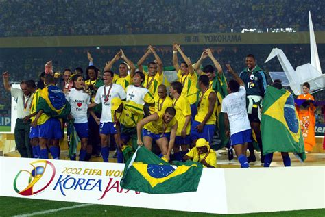 Seleção 2002: Revisitando a Campanha Inesquecível do Pentacampeonato