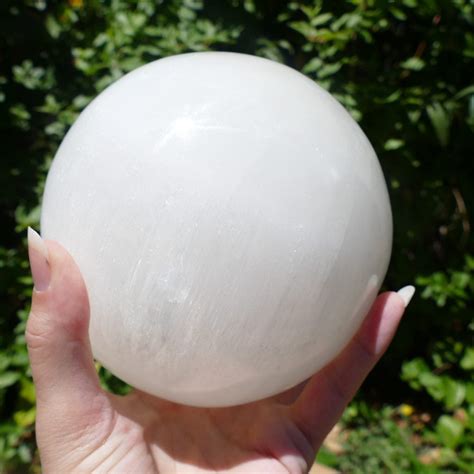 Selenite Ball: The Unparalleled Crystal Sphere for Energy Healing and Beyond