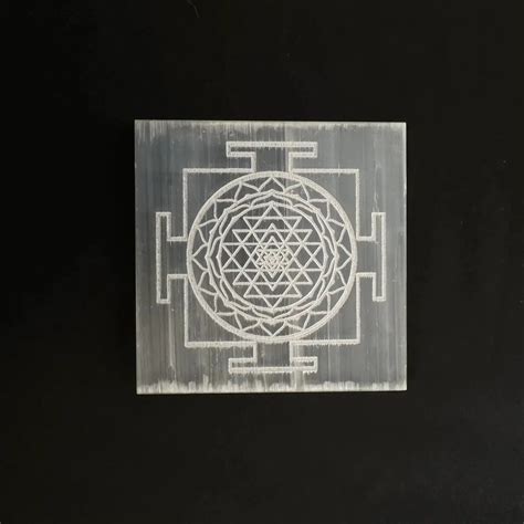 Selenite Charging Plate: The Ultimate Crystal Powerhouse for Energy Healing