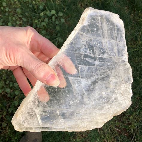 Selenite Mineral: A Crystal Clear Gem for Health, Healing, and Spiritual Growth