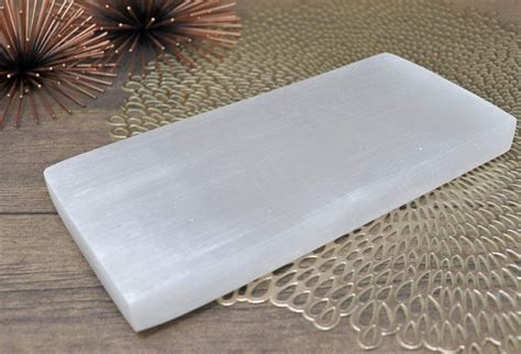 Selenite Plate: The Spiritual Tool That Can Transform Your Life