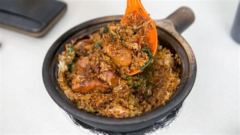 Sembawang Claypot Rice: A Culinary Delicacy with a Rich History and Unique Variations