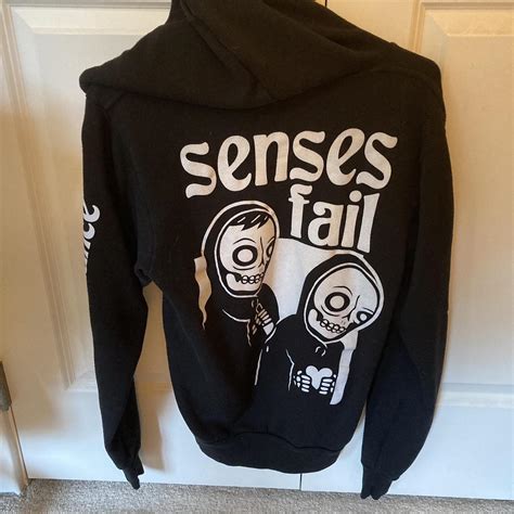 Senses Fail Sweatshirt: The Perfect Way to Rock Your Style