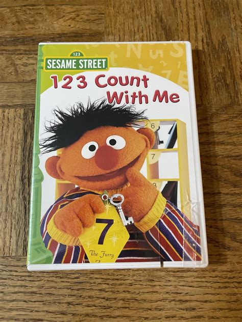 Sesame Street 123 Count with Me DVD: The Perfect Way to Teach Your Child Numbers