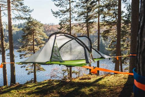 Setting Up a Tent: The Ultimate Guide for Outdoor Enthusiasts