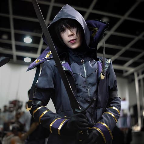 Shadow Cosplay: Embracing the Alluring Realm of Darkness