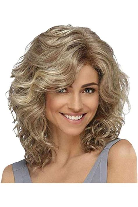 Shake and Go Wigs: The Epitome of Effortless Elegance