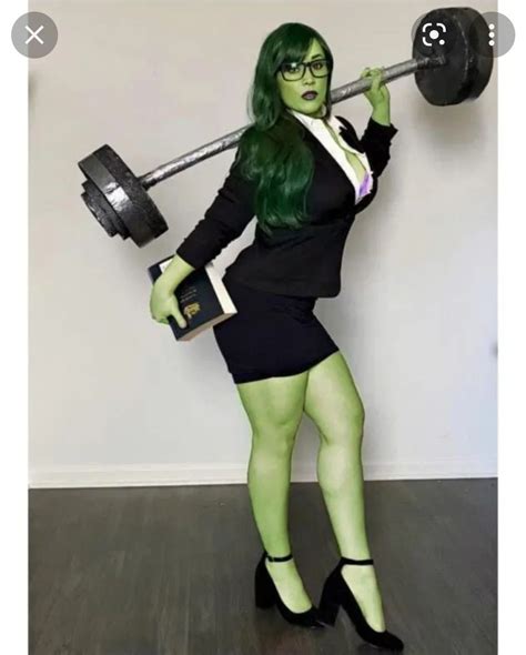 She-Hulk Cosplay: 5 Essential Tips for Transforming into the Green Giantess