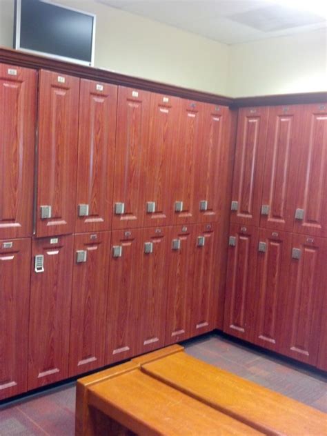 Shelves for Lakeside Lockers: Enhance Your Lakeside Experience