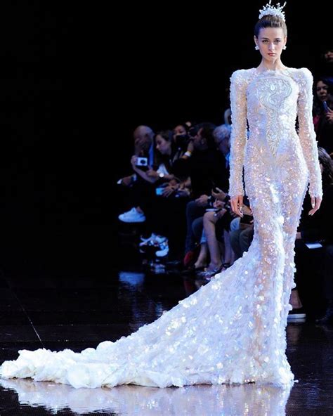 Shimmering in Iridescence: The Enchanting World of Mermaid Scale Dresses