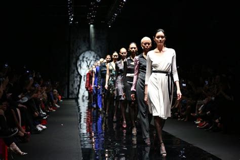 Shining a Spotlight on the Fashion Designers of Singapore: A Journey of Creativity and Ingenuity