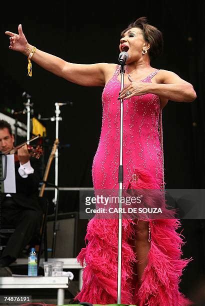 Shirley Bassey: The Dame of British Pop