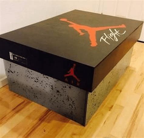 Shoebox Jordan