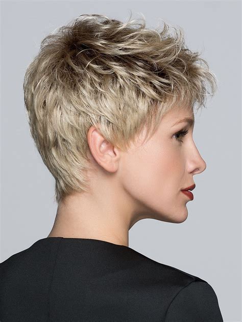 Short Blonde Wigs: A Style Statement with Endless Possibilities