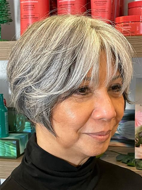 Short Grey Hair Wigs Monofilament Remy Human Hair Wigs