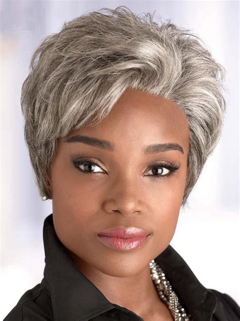 Short Wigs For Older Women 2025: 4" Boycut Wigs VS Long Wigs