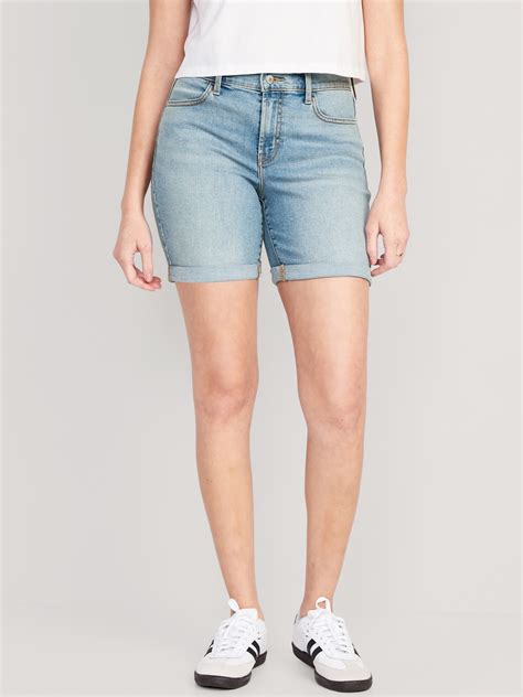 Shorts with a 7-inch inseam