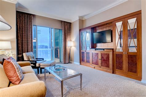 Signature Tower Rooms