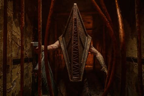 Silent Hill 2 Remake: Pyramid Head's Haunting Return Unveiled